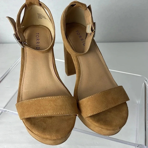 Torrid Platform Tapered Heel Sandal Adjustable Ankle Strap Brown Size 8.5WW - Picture 14 of 16